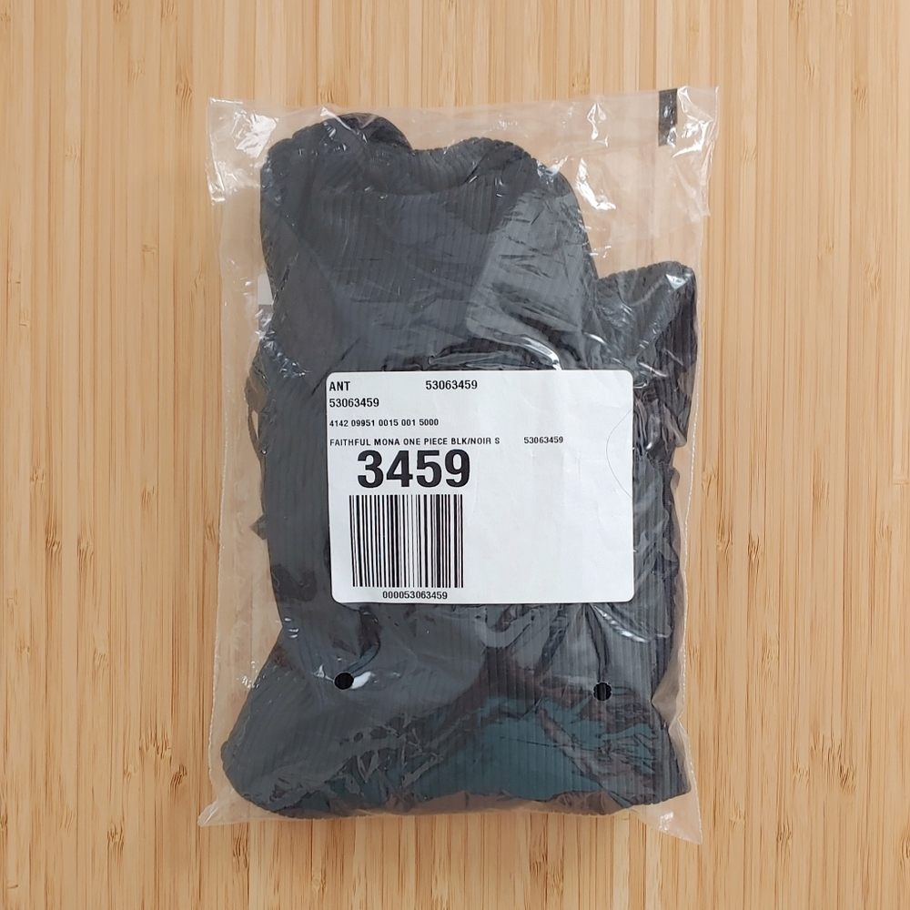 Faithfull Mona One-Piece Swimsuit - Picture 5 of 6